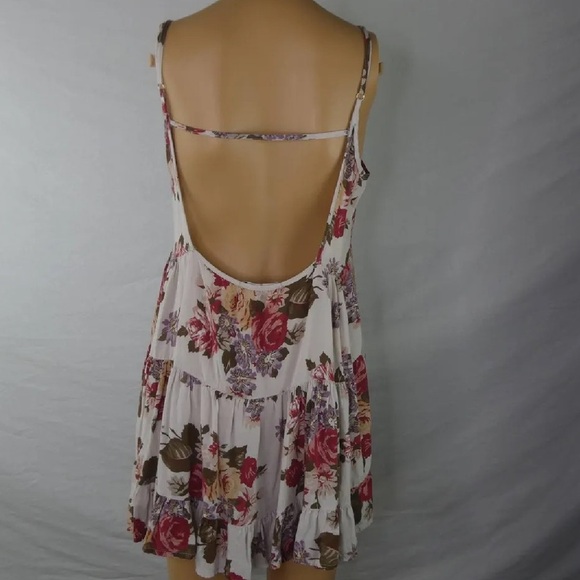 Brandy Melville Mini Dress - Picture 8 of 8